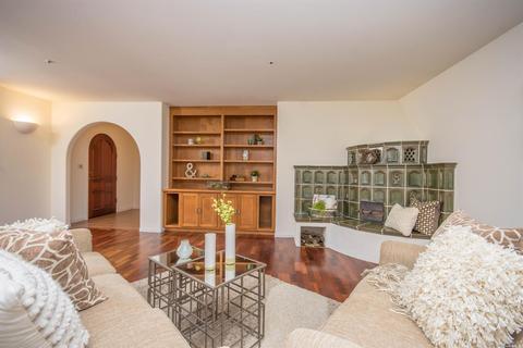 220 Ashlar Dr, Napa, CA 94558 photo 8