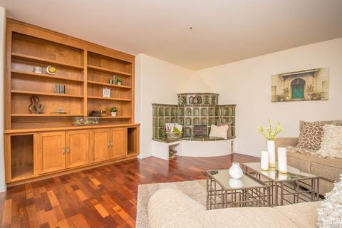 220 Ashlar Dr, Napa, CA 94558 photo 7