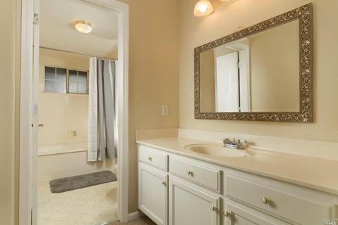 1075 Allison Ct, Dixon, CA 95620 photo 28