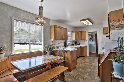 989 Phillips Ave, Petaluma, CA 94952 photo 12