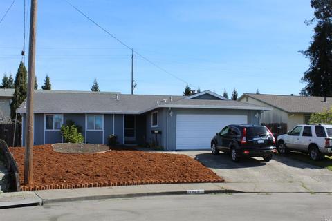 1749 Pine Ave, Petaluma, CA 94954 photo 2