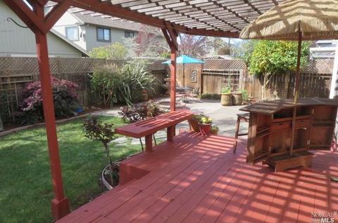 424 Godfrey Dr, Windsor, CA 95492 photo 6