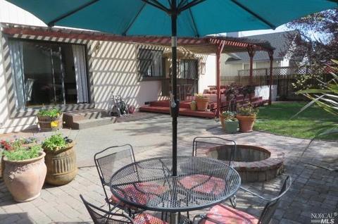 424 Godfrey Dr, Windsor, CA 95492 photo 5
