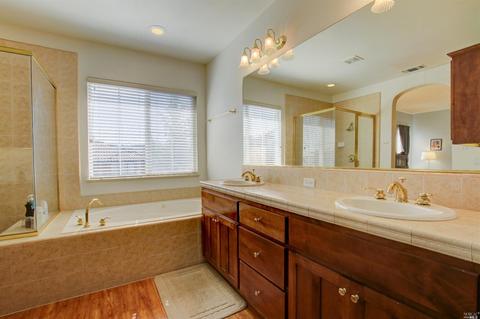 7905 Ruinart Ct, Vallejo, CA 94591 photo 28