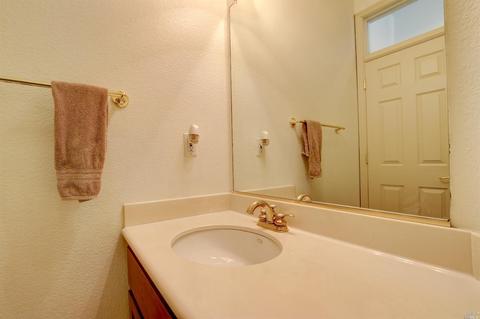 7905 Ruinart Ct, Vallejo, CA 94591 photo 15