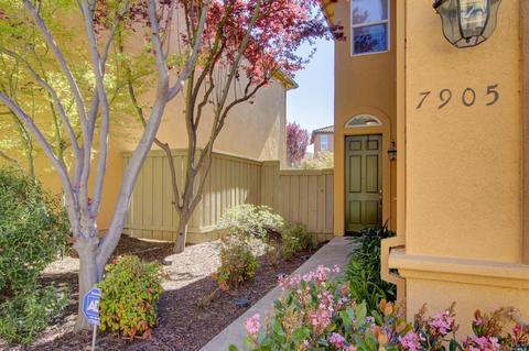 7905 Ruinart Ct, Vallejo, CA 94591 photo 2