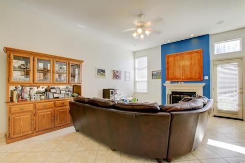 7905 Ruinart Ct, Vallejo, CA 94591 photo 5
