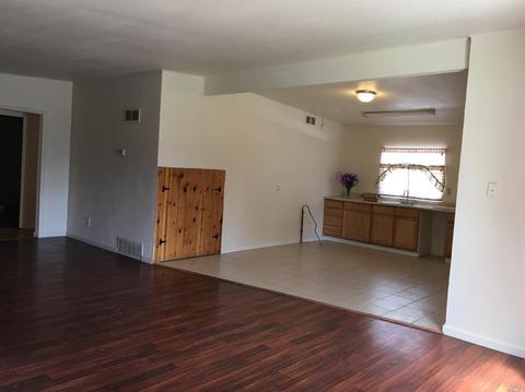 1724 Lockwood Dr, Ukiah, CA 95482 photo 5