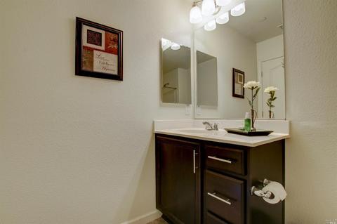 309 Jacquelyn Ln, Petaluma, CA 94952 photo 15