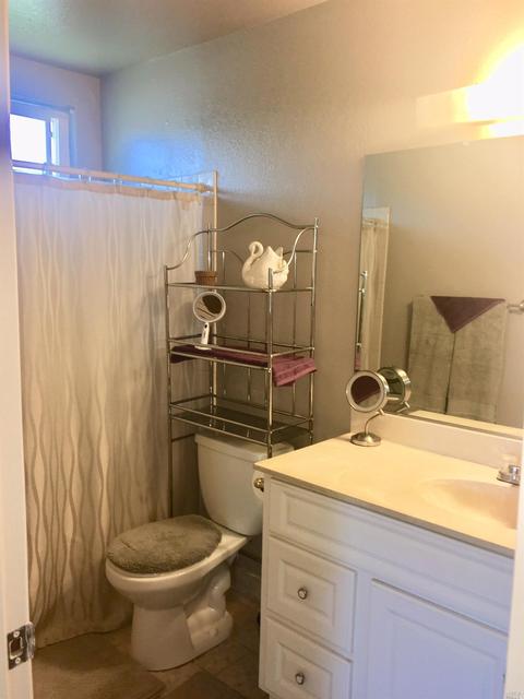 196 Oro Ct, Vallejo, CA 94591 photo 17