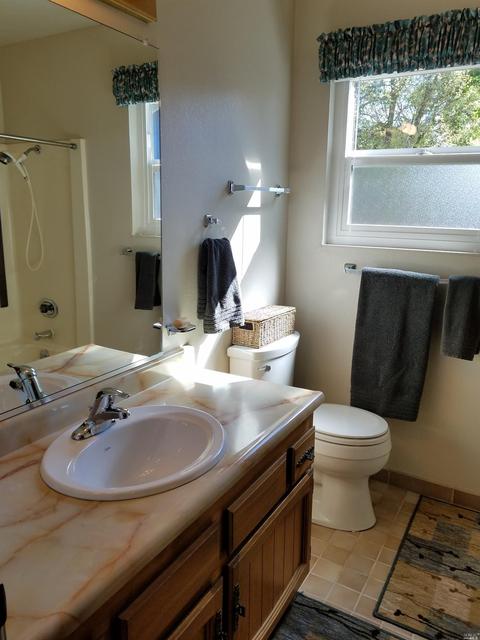 211 Jensen Ln, Windsor, CA 95492 photo 16