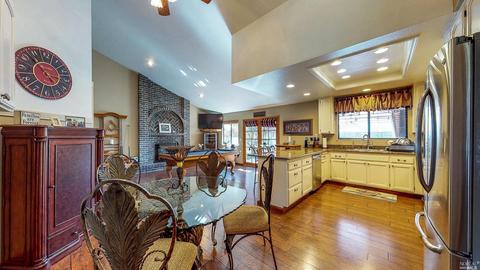 5817 Gridley Dr, Windsor, CA 95492 photo 8