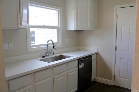 632 Springs Rd, Vallejo, CA 94590 photo 7