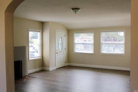 632 Springs Rd, Vallejo, CA 94590 photo 3