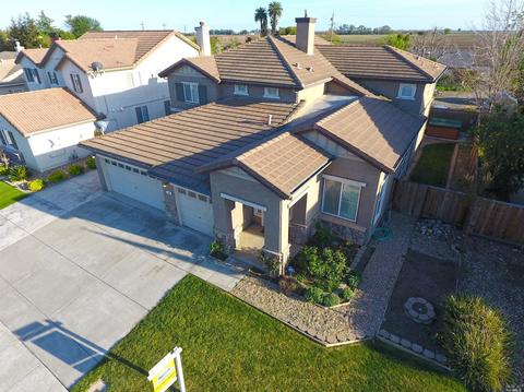 260 Rennert Way, Dixon, CA 95620 photo 2