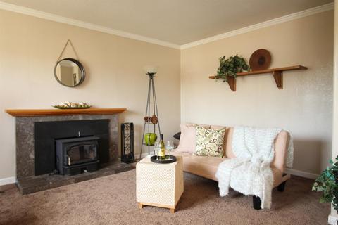 1687 Sutter Ct, Petaluma, CA 94954 photo 7