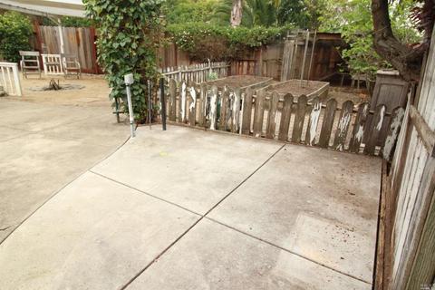 1687 Sutter Ct, Petaluma, CA 94954 photo 39