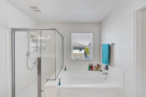 652 Capri Ct, Fairfield, CA 94534 photo 36