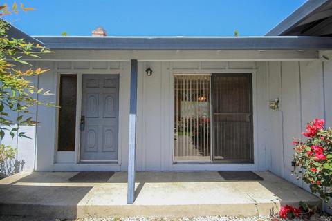 358 Daffodil Dr, Fairfield, CA 94533 photo 5
