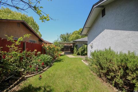 358 Daffodil Dr, Fairfield, CA 94533 photo 41