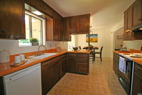 101 Spring St, Napa, CA 94559 photo 9