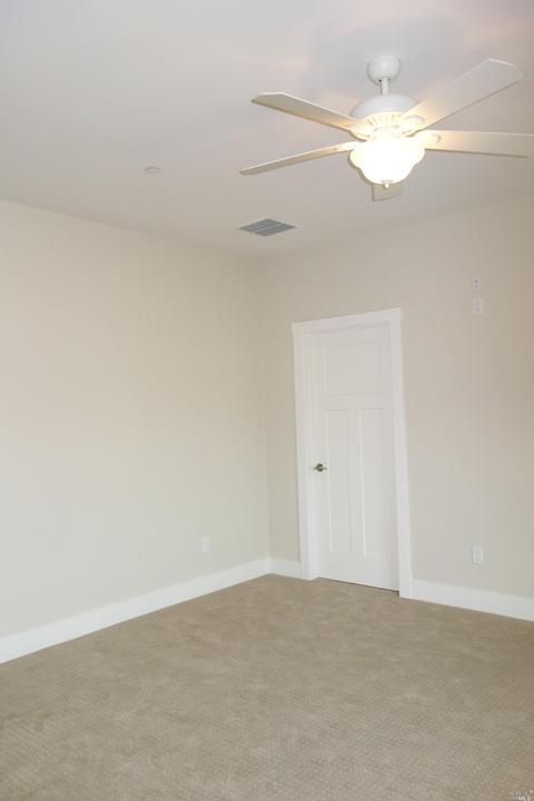 437 Russell St, Winters, CA 95694 photo 8