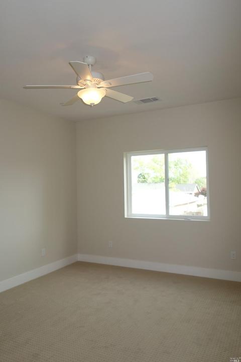 437 Russell St, Winters, CA 95694 photo 13