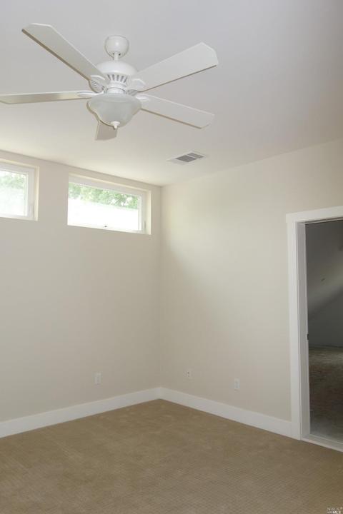 437 Russell St, Winters, CA 95694 photo 11