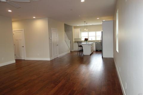 437 Russell St, Winters, CA 95694 photo 3
