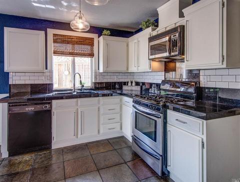 114 Steamer Ln, Vallejo, CA 94591 photo 11