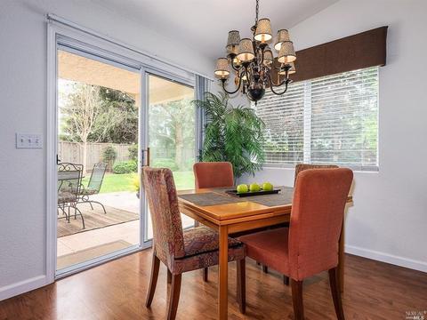 1627 Exeter Ct, Fairfield, CA 94533 photo 8