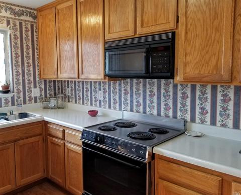 205 Elbridge Ave #E, Cloverdale, CA 95425 photo 5