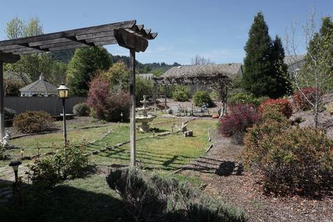 102 Brook Ct, Cloverdale, CA 95425 photo 13