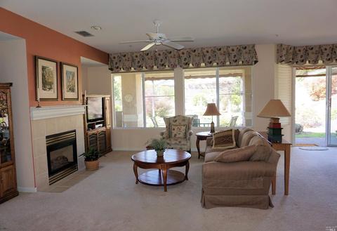 102 Brook Ct, Cloverdale, CA 95425 photo 3