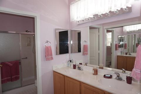 102 Brook Ct, Cloverdale, CA 95425 photo 9