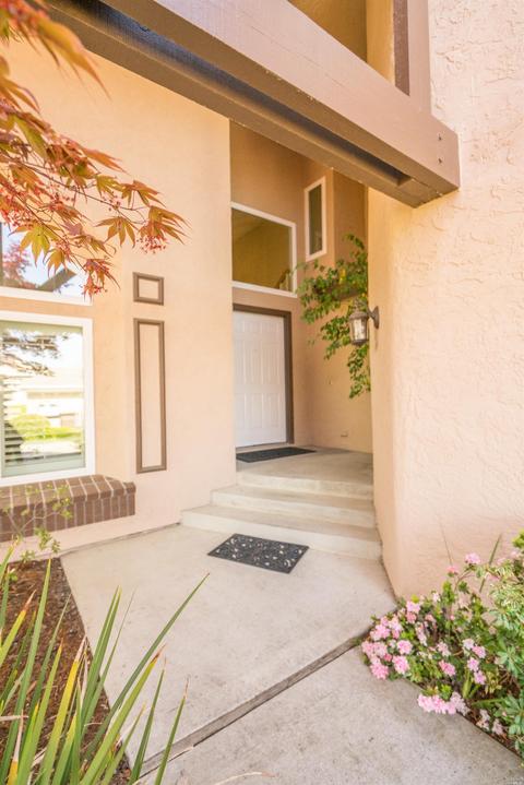 662 Knight Dr, Benicia, CA 94510 photo 5