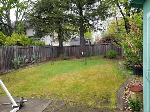 1882 Commons Ct, Windsor, CA 95492 photo 6