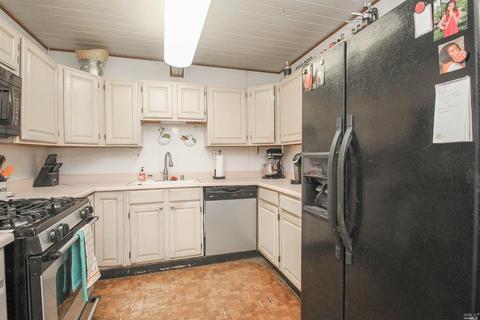 1025 Pierce St, Fairfield, CA 94533 photo 12