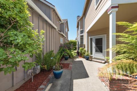 39 Marina Ridge Ct, Vallejo, CA 94591 photo 8