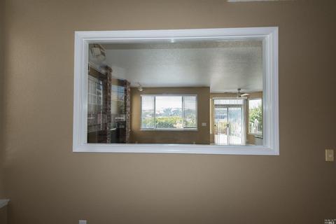 39 Marina Ridge Ct, Vallejo, CA 94591 photo 13