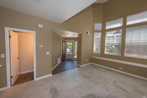 39 Marina Ridge Ct, Vallejo, CA 94591 photo 9