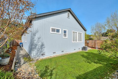 100 St Michael Ct, Cloverdale, CA 95425 photo 32