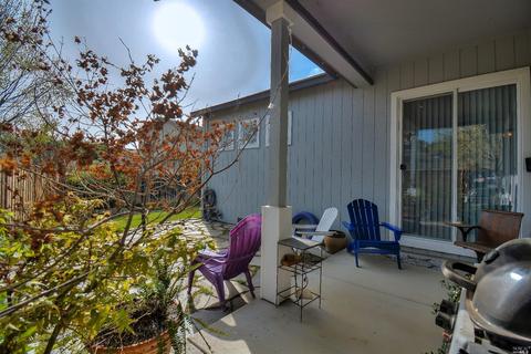 100 St Michael Ct, Cloverdale, CA 95425 photo 27