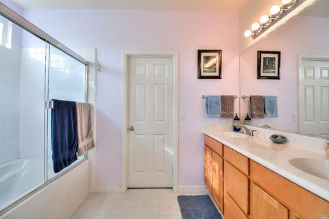 100 St Michael Ct, Cloverdale, CA 95425 photo 25