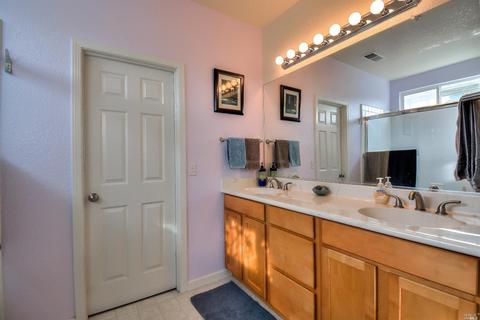 100 St Michael Ct, Cloverdale, CA 95425 photo 24