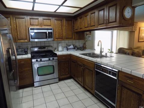 2401 Edgewater Dr, Napa, CA 94558 photo 7