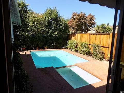 2401 Edgewater Dr, Napa, CA 94558 photo 10