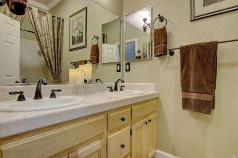 8014 Leno Dr, Windsor, CA 95492 photo 16