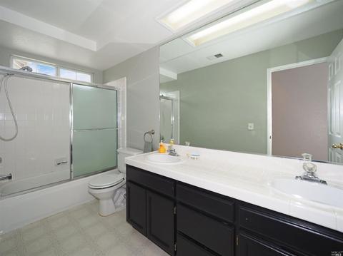 8433 Shadetree Dr, Windsor, CA 95492 photo 21