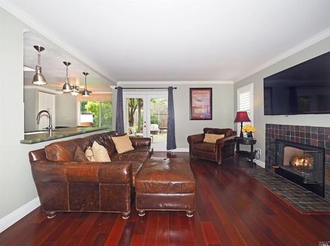 8433 Shadetree Dr, Windsor, CA 95492 photo 13